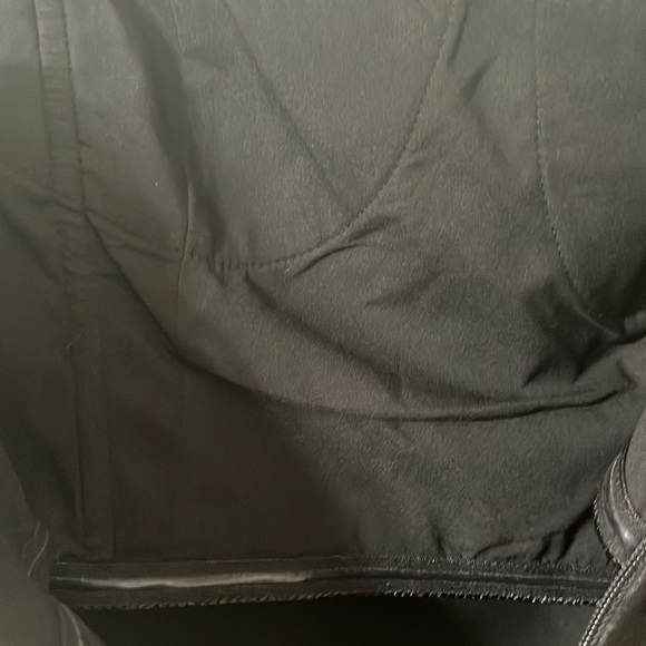 Black short dress by BCBG MAXAZRIA Size 2 - Picture 9 of 10